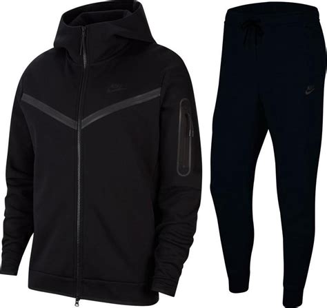 nike tech zwart trainingspak|nike tech pak.